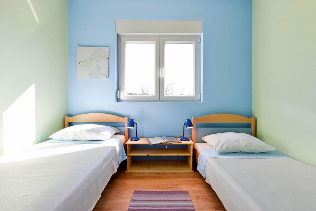Paklina Apartments Starigrad Paklenica Eksteriør billede